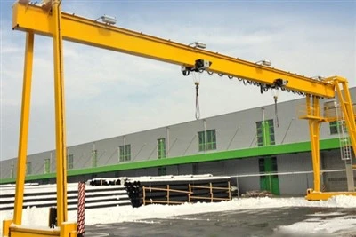 Gantri craen girder sengl symudol